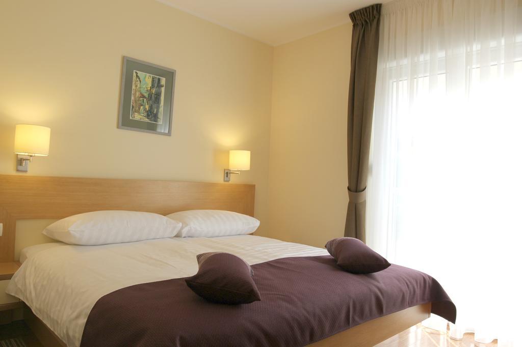 Hotel Villa Privileggio Mošćenička Draga Esterno foto