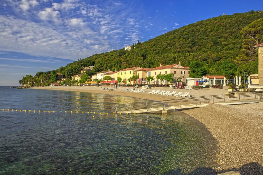Hotel Villa Privileggio Mošćenička Draga Esterno foto